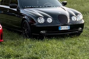 Jaguar S-Type 4.0 V8 – 2000 –