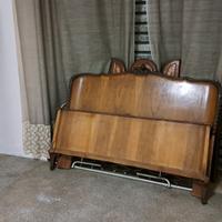 Struttura legno del '900  letto matrimoniale 