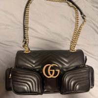 Gucci Marmont con tasche