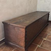 Cassone/ cassapanca antico/a restaurato/a