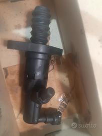 pompa frizione cambio Vw Touran 1.9 TD 77kw