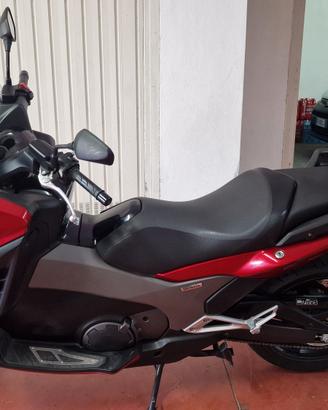Honda Integra 750 