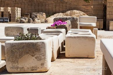 Pilozze / fioriere rustiche in pietra leccese