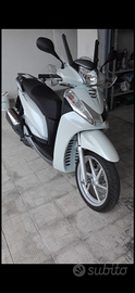 Sh 300i 2014 (LEGGETE)