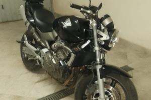 moto honda hornet
