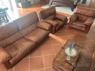 Splendido set completo da salotto in vera pelle