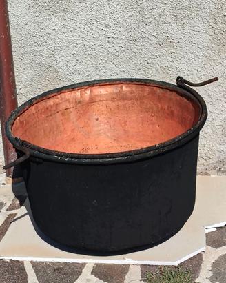Vecchia callara in rame