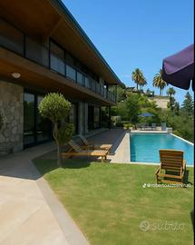 Villa 300mq san lucido