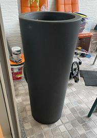 Vaso alto antracite.