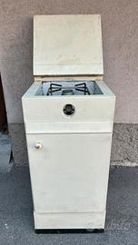 Mobiletto con fornello gas porta bombola