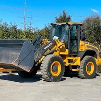 P60 Pala gommata Volvo L45G