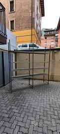 scaffalatura in ferro 