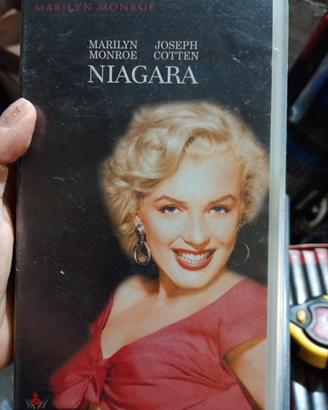 VHS Niagara Vintage 