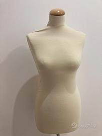 Coppia di busti manichini sartoriali