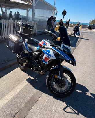 Benelli trk 502 x
