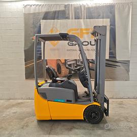 Carrello frontale elettrico 3 ruote Jungheinrich E
