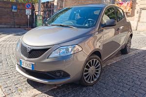 Lancia y unipro