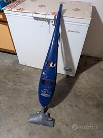 aspirapolvere scopa elettrica Tefal a filo