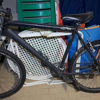 Mountain bike uomo in alluninio