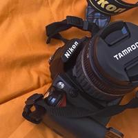 Nikon D90 con obiettivo Tamron 18-200