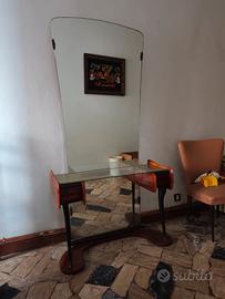 Mobile con specchio vintage