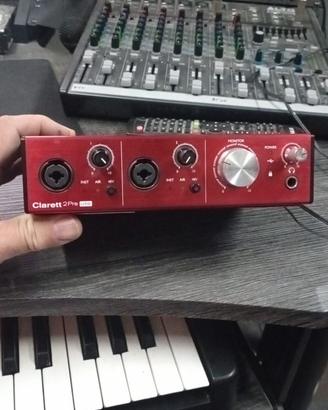 scheda audio focusrite Clarett 2pre