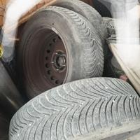 cerchi in ferro 15° + Gomme 195/65 r15 Renault 