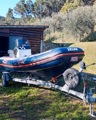 Gommone motore e carrello