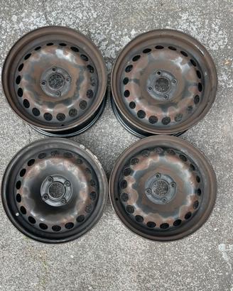 4 cerchi quattro Fori da 15 pollici