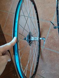 cerchi alluminio da corsa