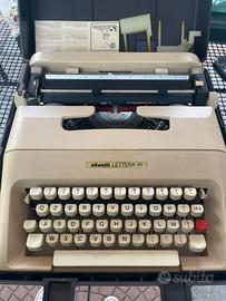 Macchina da scrivere olivetti lettera 35