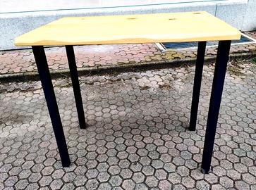 Tavolo in legno + metallo