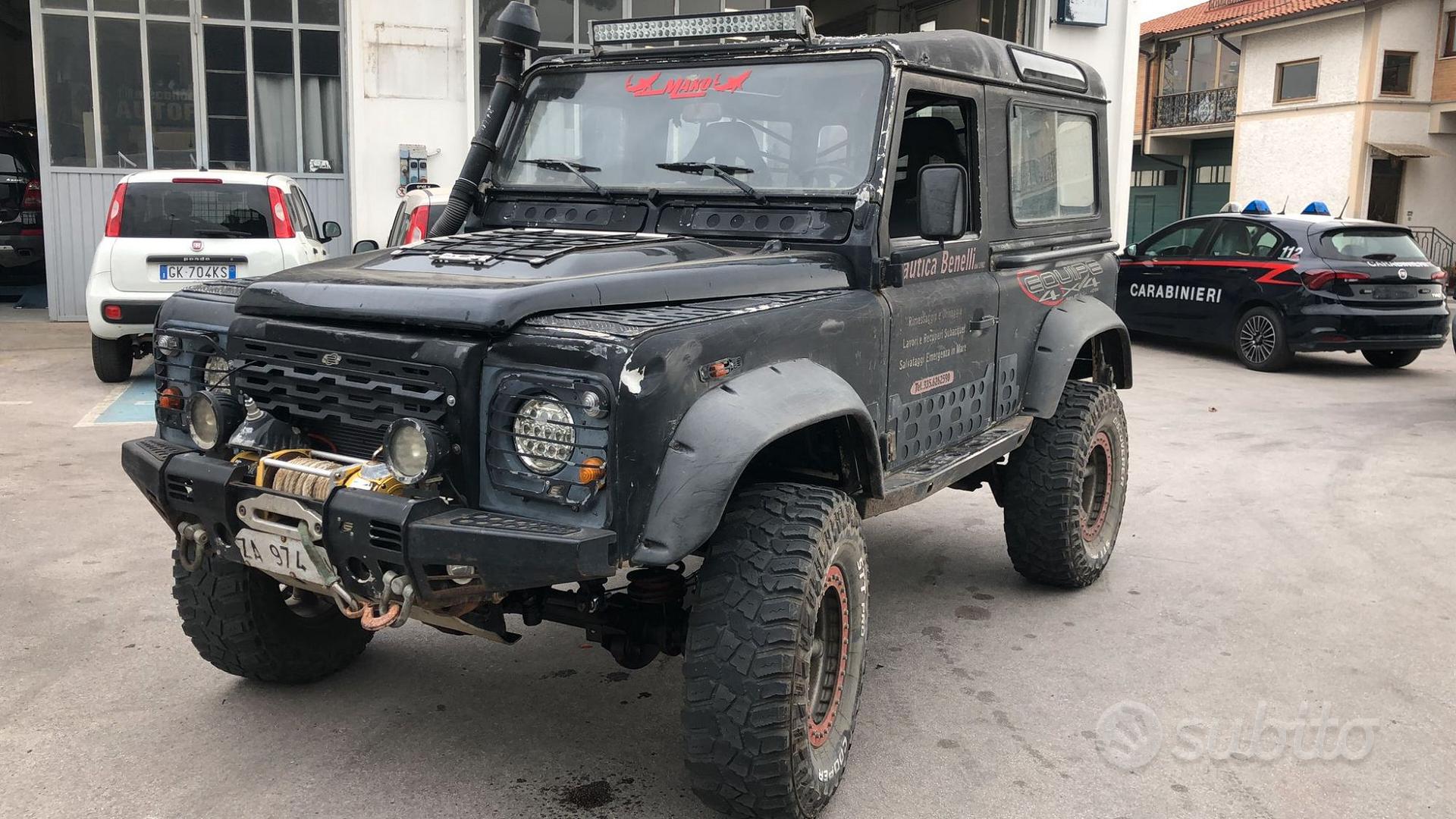 Land Rover Defender 1998 photo 3