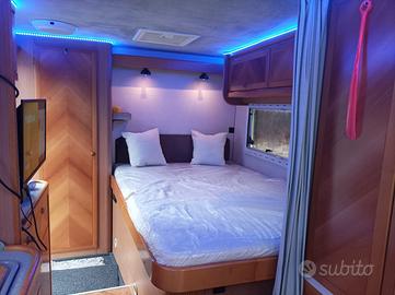 Camper motorhome mobilvetta