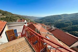 RUSTICO A PIETRABRUNA