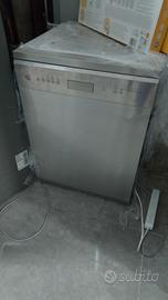 lavastoviglie Smeg 