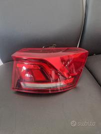 stop posteriore destro esterno volksvagen Tiguan