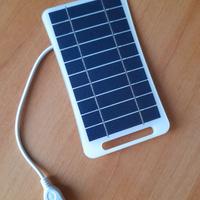 Caricabatterie Solare USB Portatile con Maniglia