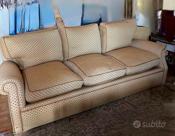 divano tappezziere 