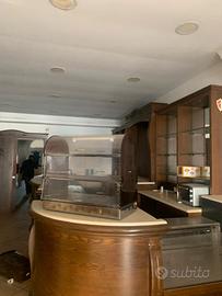 Immobile commerciale bar/ piccolo market