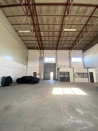 Capannone zona industriale