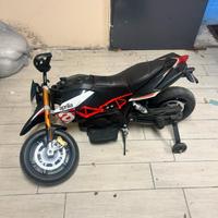 Aprilia elettrica da montare ma funzionante