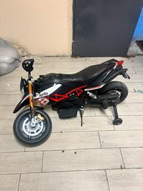 Aprilia elettrica da montare ma funzionante