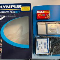 Olympus Super zoom 70 G nuova con 2 rullini!!