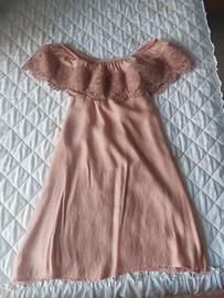 vestito bershka con spalle scoperte