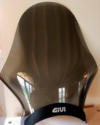 Cupolino parabrezza GIVI fumé e kit fissaggio
