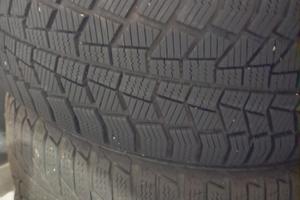 4 gomme invernali con cerchione in ferro per fiest