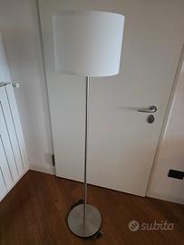 Lampada da terra IKEA 