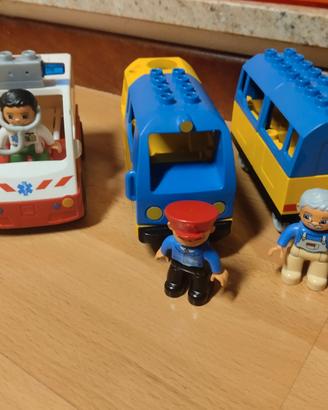 Lego duplo trenino e ambulanza