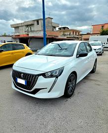 Peugeot 208 1.2 bz 75cv Allure con 74.000 Chilomet